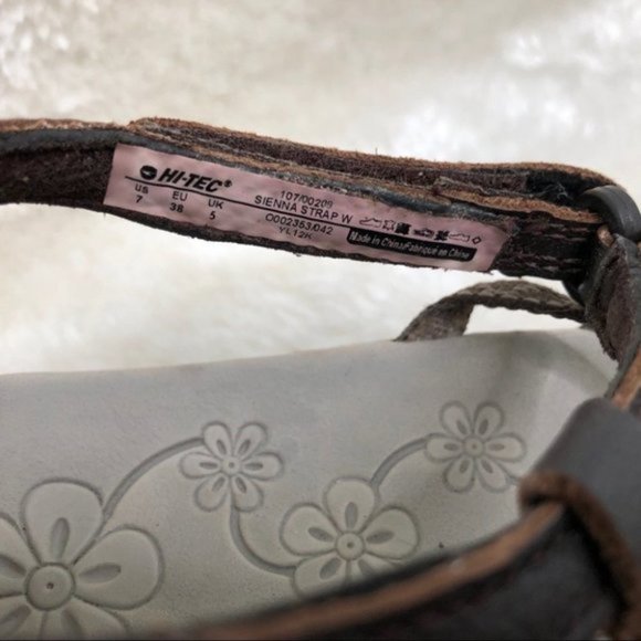 Hi-Tec Sienna Brown & Grey Strap Sandals Size 7 - Picture 4 of 6